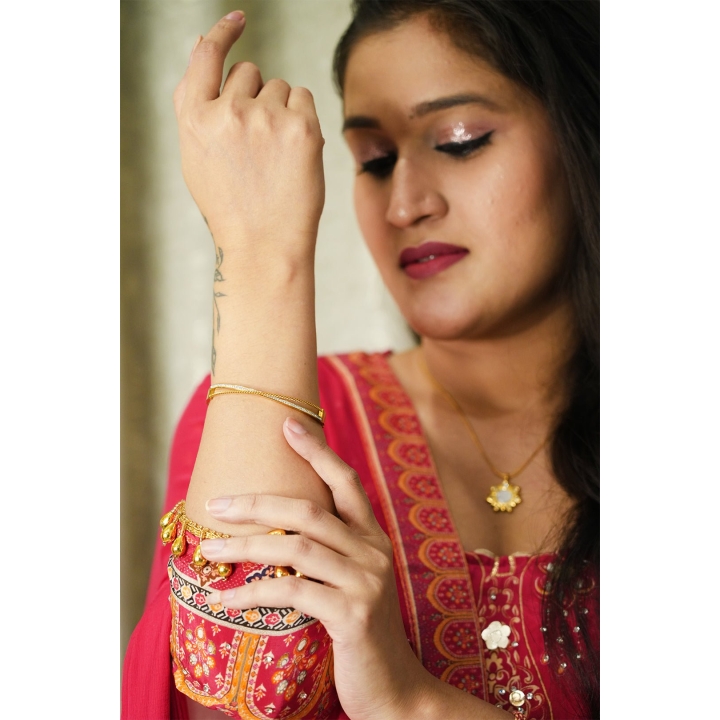 Radiant Rope Bracelet - Dainty Design
