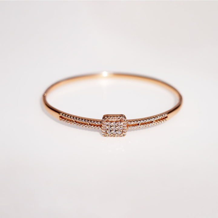 Square Diamond Bracelet - Dainty Design